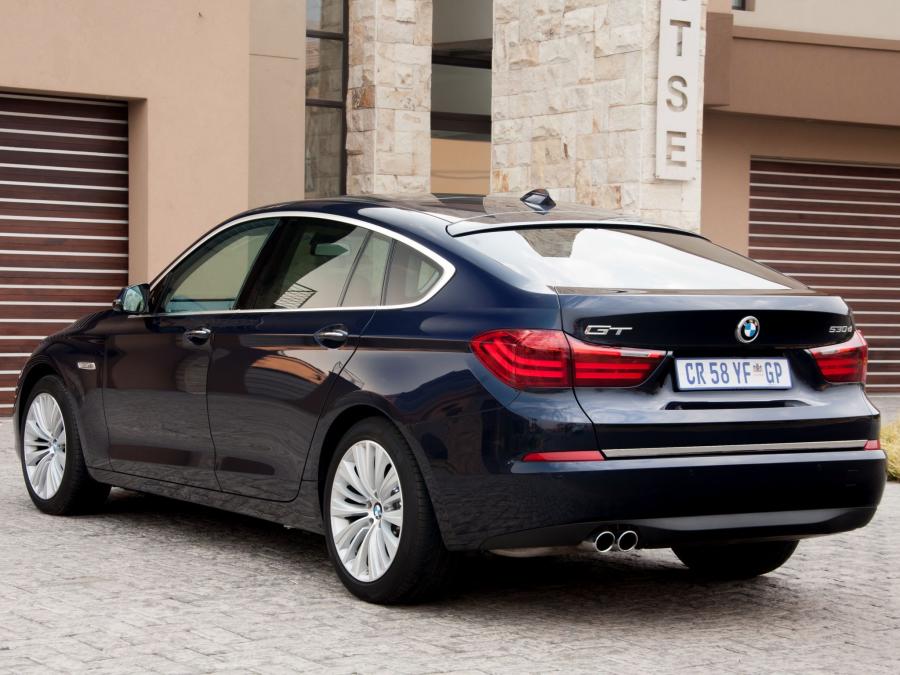  BMW 530d Gran Turismo Luxury Line 2013 года  (ZA) (фото 7 из 18)